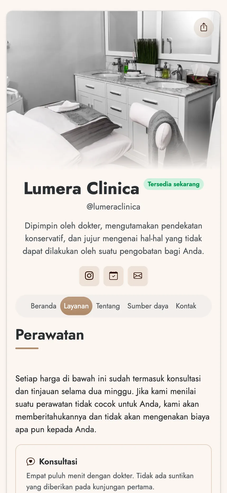 Klinik estetika — daftar perawatan berharga dan tombol ajakan reservasi