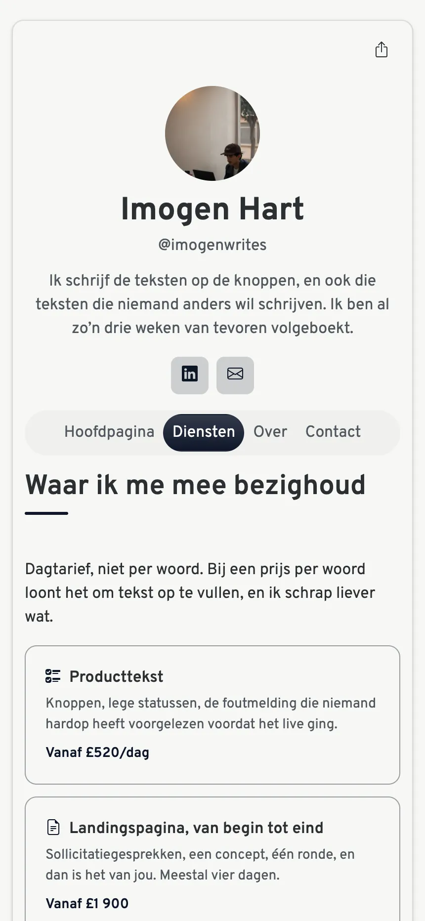 Drie tabbladen — net genoeg om een dienst te verkopen, meer niet