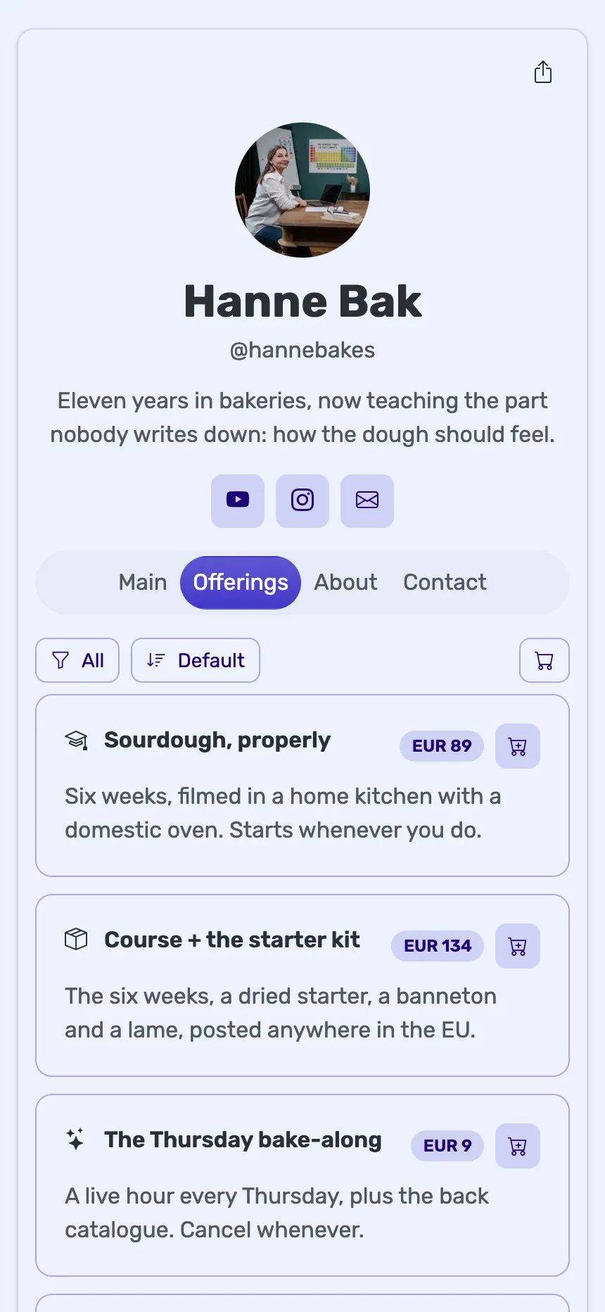 Online teacher — a course, a bundle and a membership