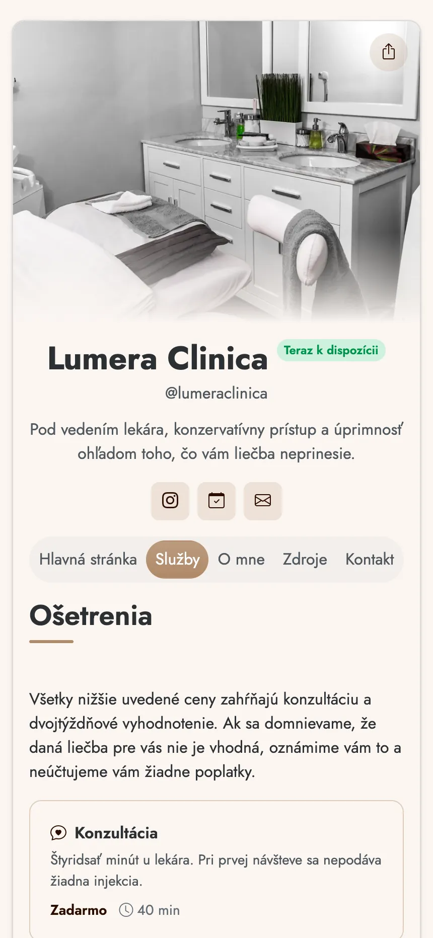Klinika estetickej medicíny — procedúry s cenami a tlačidlo na rezerváciu