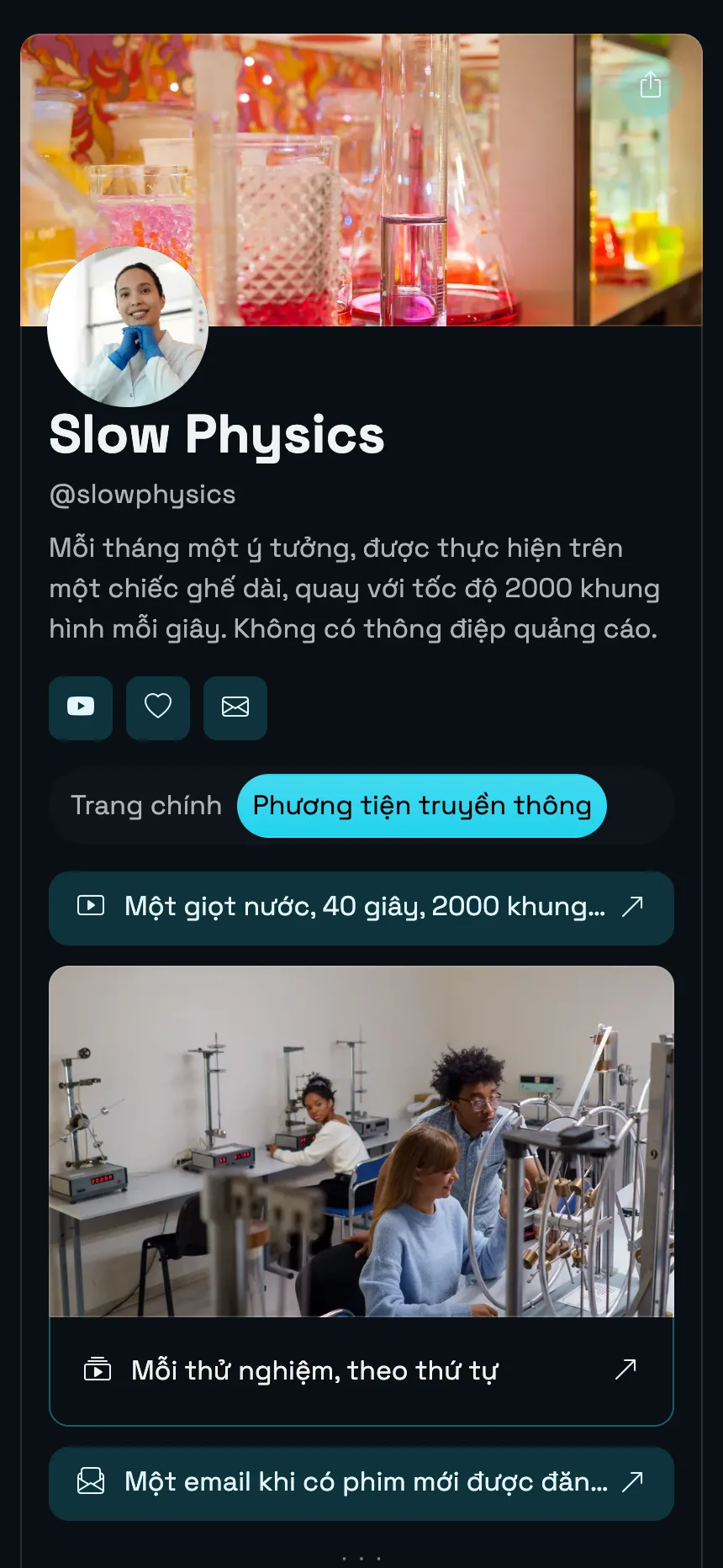 Kênh khoa học — hai trang, với tiêu đề dạng biểu ngữ